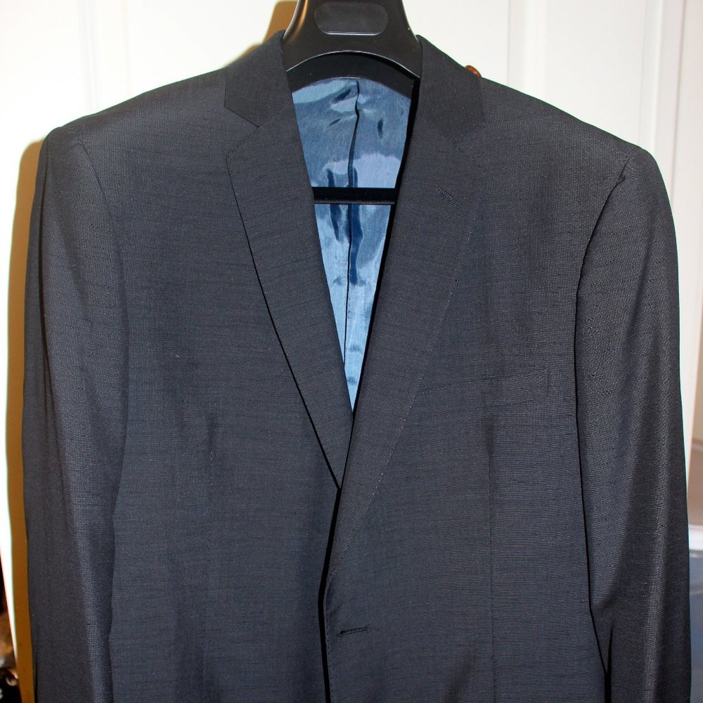 NEW Tonello Made in Italy Charcoal suit TG52 (large-XL) jacket